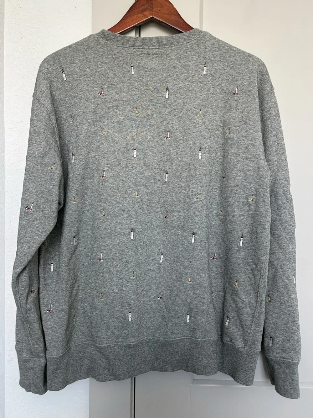 J.CREW VINTAGE FLEECE GREY EMBROIDERED LIGHTHOUSE CREWNECK SWEATSHIRT MENS LARGE